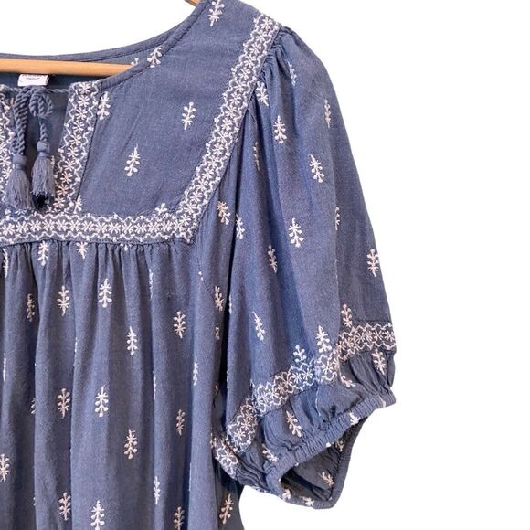 Old Navy Puff-Sleeve Split-Neck Embroidered Mini Swing Dress in Size Large - Picture 9 of 14